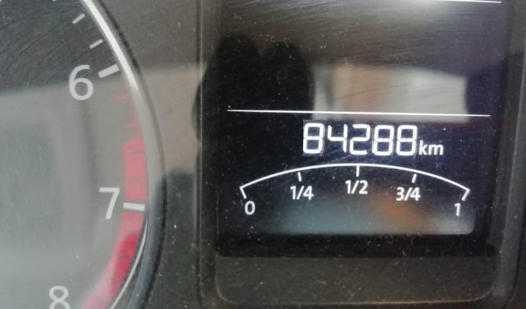 Volkswagen Polo(2010-2012) Highline 1.2l P